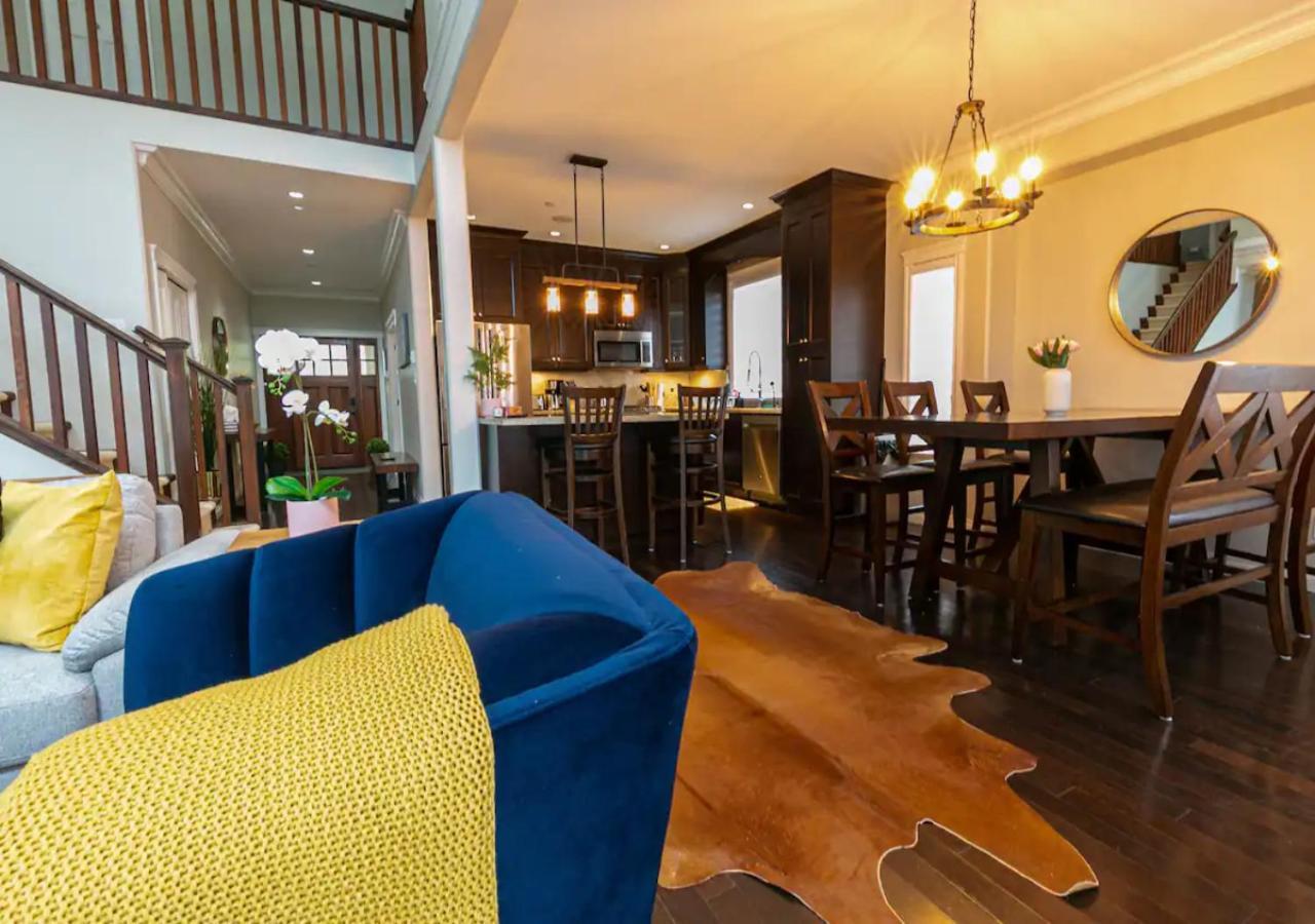 Bellamy Manor Large Home With 5Beds! In Langford 빅토리아 외부 사진